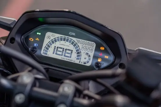 SYM MMBCU 160 MAMBA PUNTO MOTOR BRUGHERIO CONCESSIONARIO MOTO SCOOTER SYM BRUGHERIO MONZA BRIANZA PROVINCIA DI MILANO COMO LECCO BERGAMO MILANO CITTA METROPOLITANA WWW.PUNTOMOTORBRUGHERIO.COM